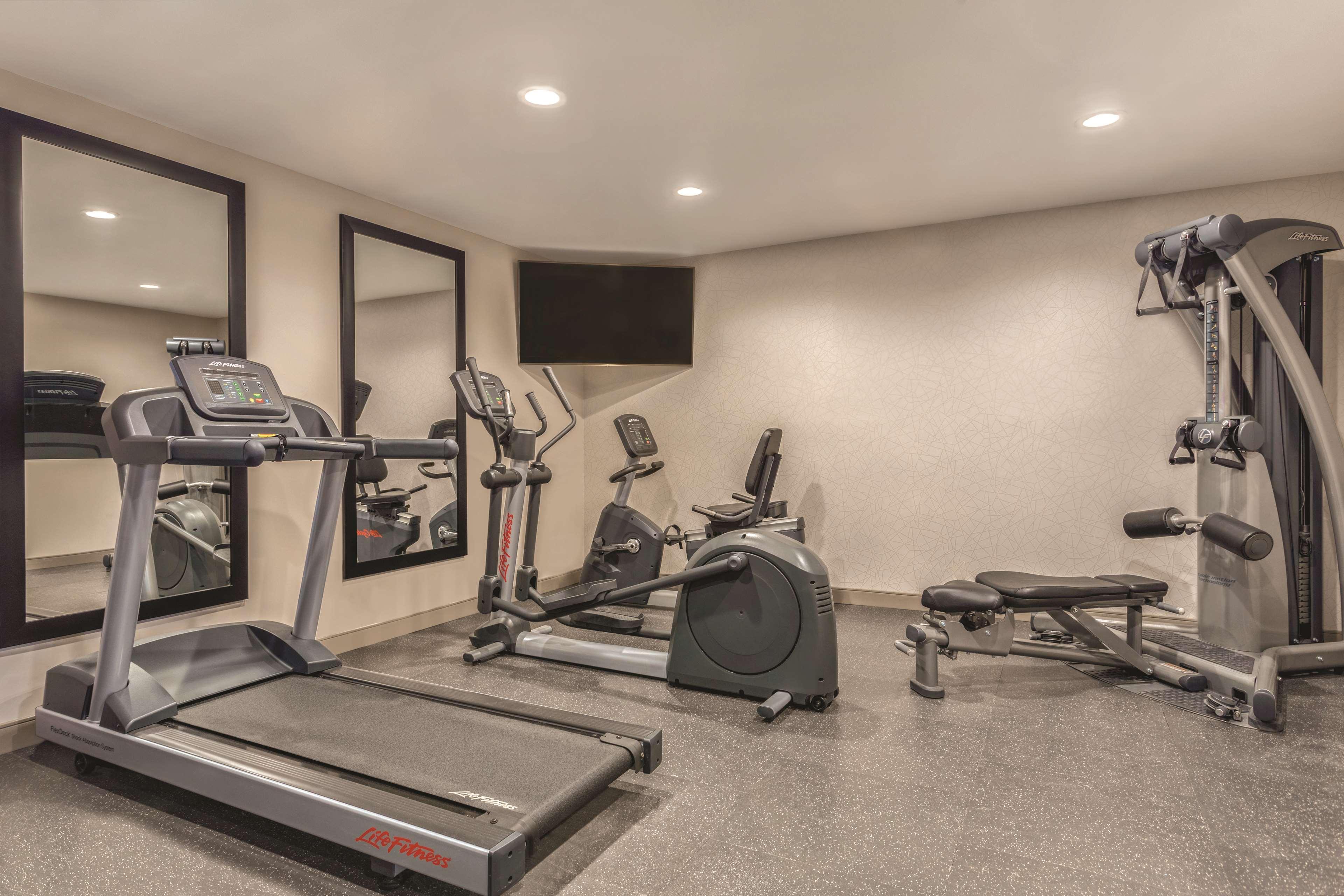 Country Inn & Suites By Radisson, Erie, Pa Kearsarge Екстериор снимка