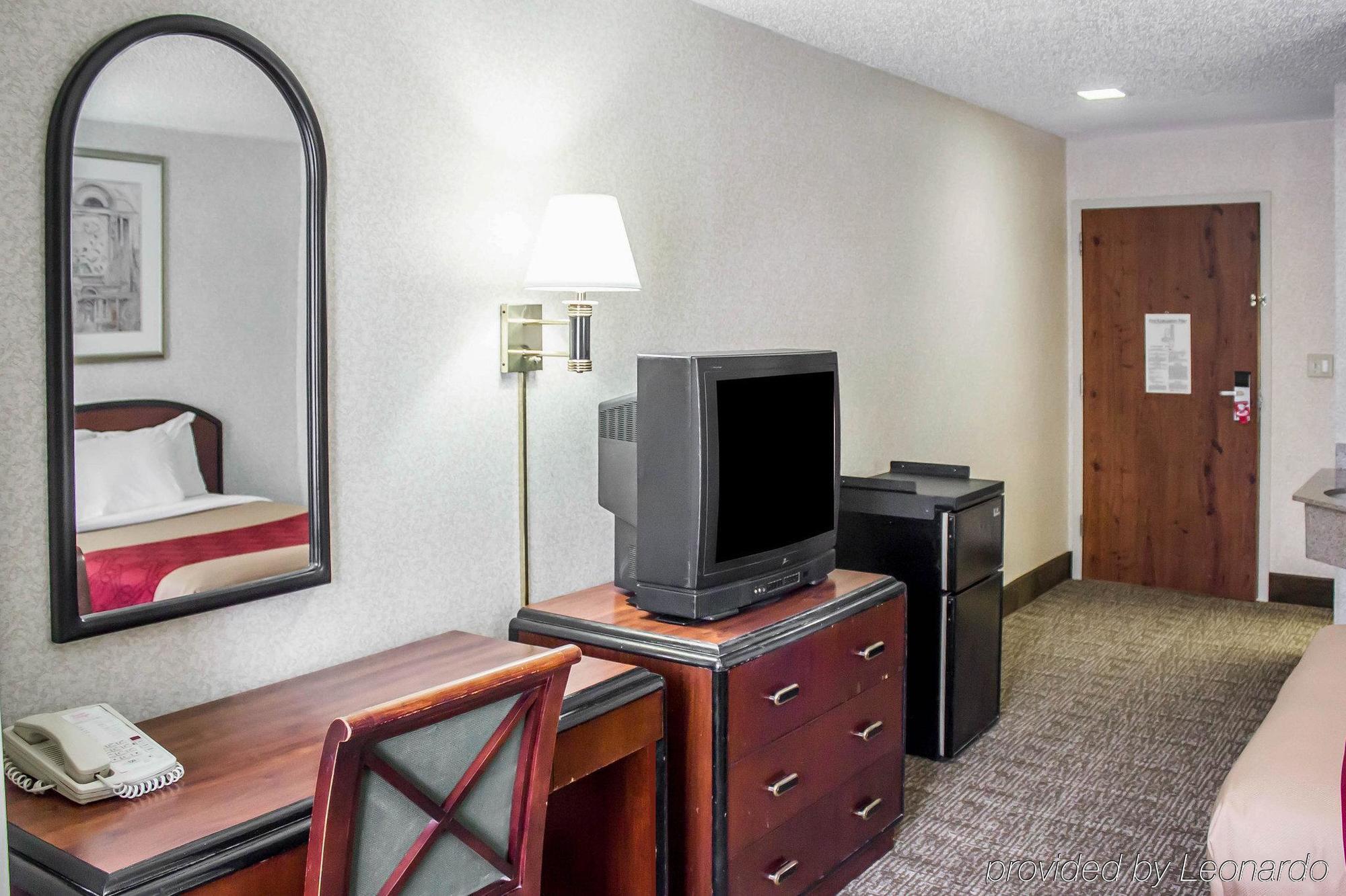 Country Inn & Suites By Radisson, Erie, Pa Kearsarge Екстериор снимка