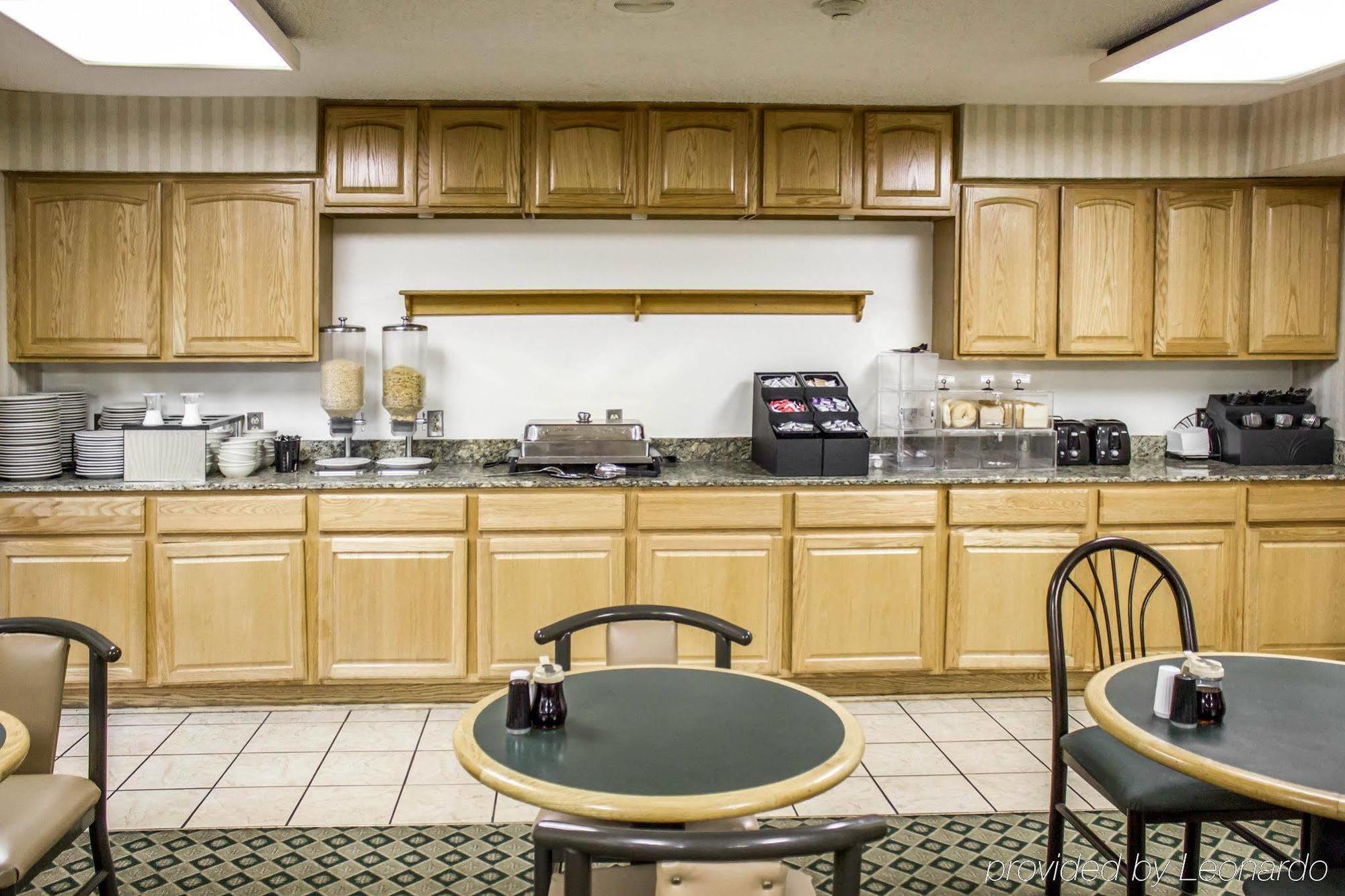 Country Inn & Suites By Radisson, Erie, Pa Kearsarge Екстериор снимка